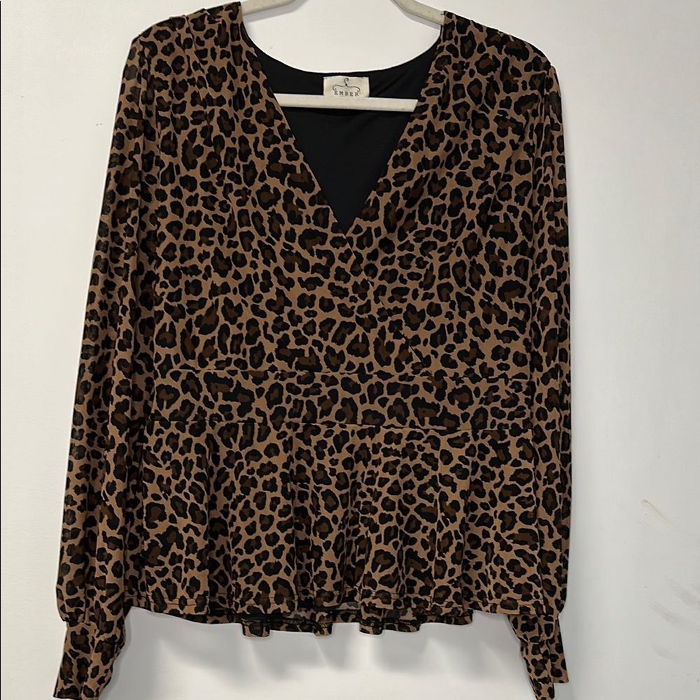 COPY - Ember size XL woman ,Leopard Print V-Neck Top